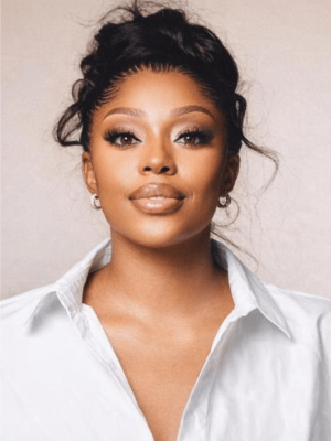 Zanele Mazarura